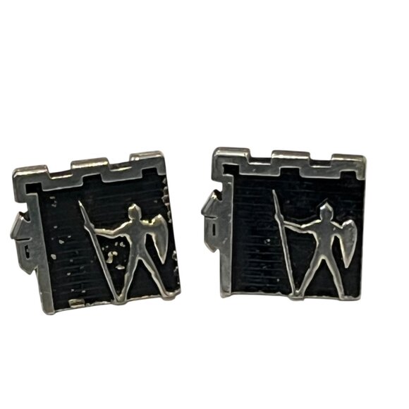 Vintage Medieval Knight Cufflinks With Castle Border Design - Picture 1 of 4